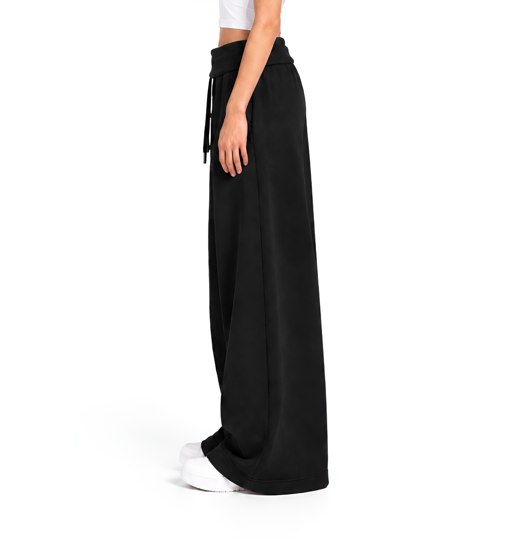 FOLDED SWEATPANTS